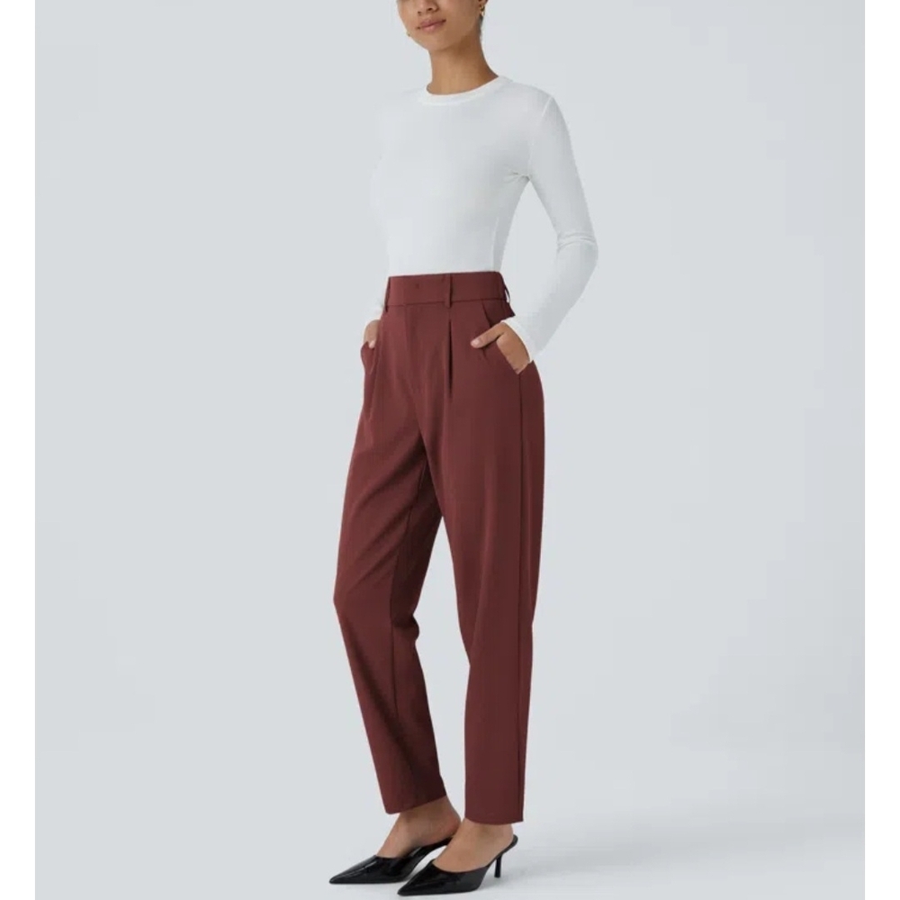 HALARA Women's Cropped Pants in Rich Brown